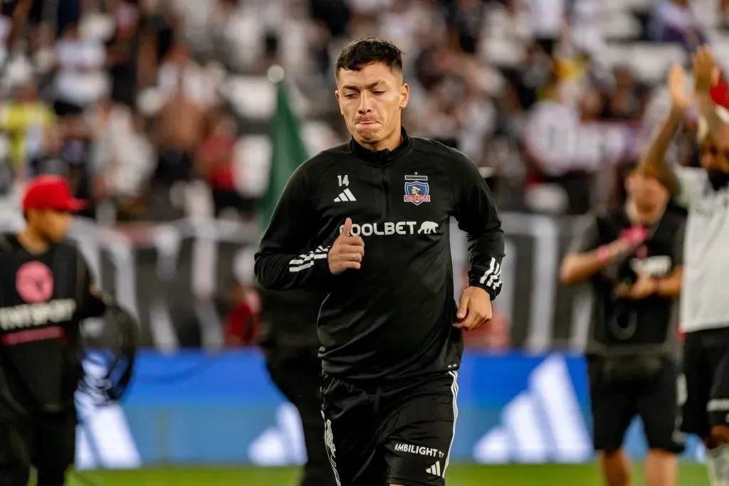 Cristián Zavala se fue muy frustrado al camarín tras la derrota de Colo Colo frente a la U. (Guille Salazar | RedGol).