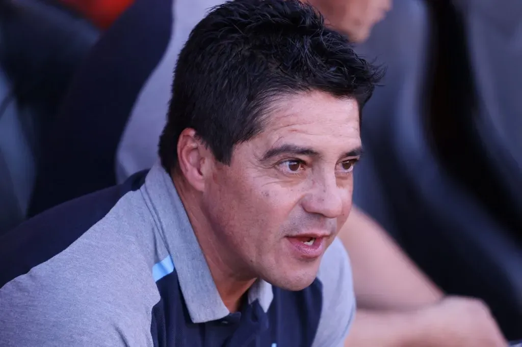 Rodrigo Valenzuela, asistente técnico de la U. Católica desde 2021 (Photosport)