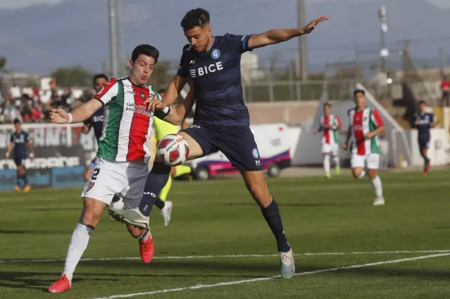 Franco di Santo, otro refuerzo criticado de la Católica. (Marcelo Hernandez/Photosport).