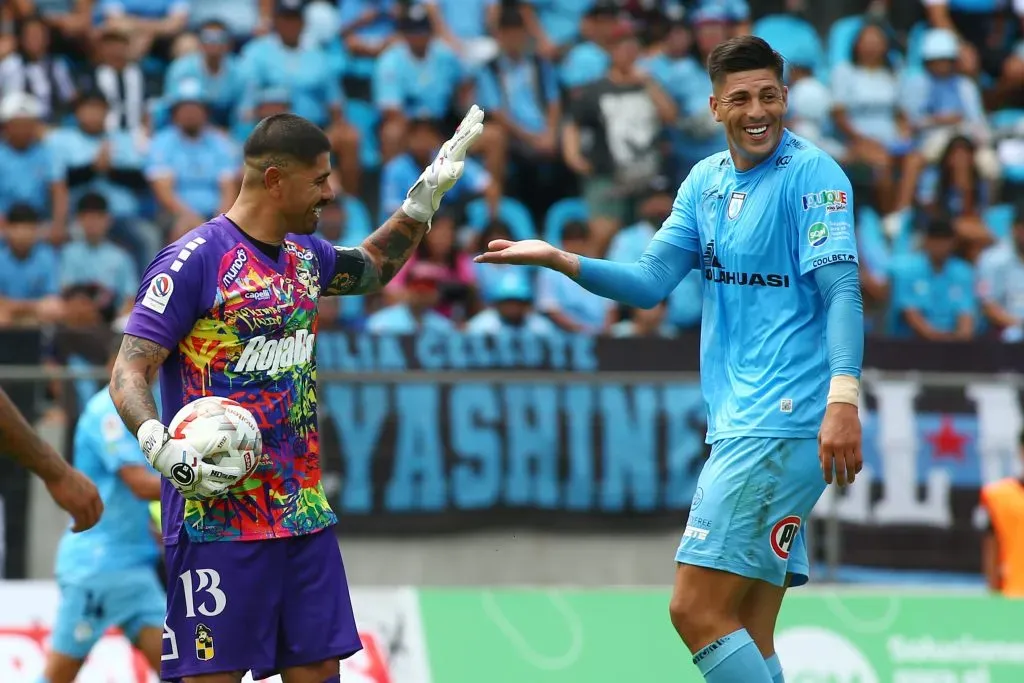 Steffan Pino le anotó dos goles a Diego Sánchez. (Alex Diaz/Photosport).