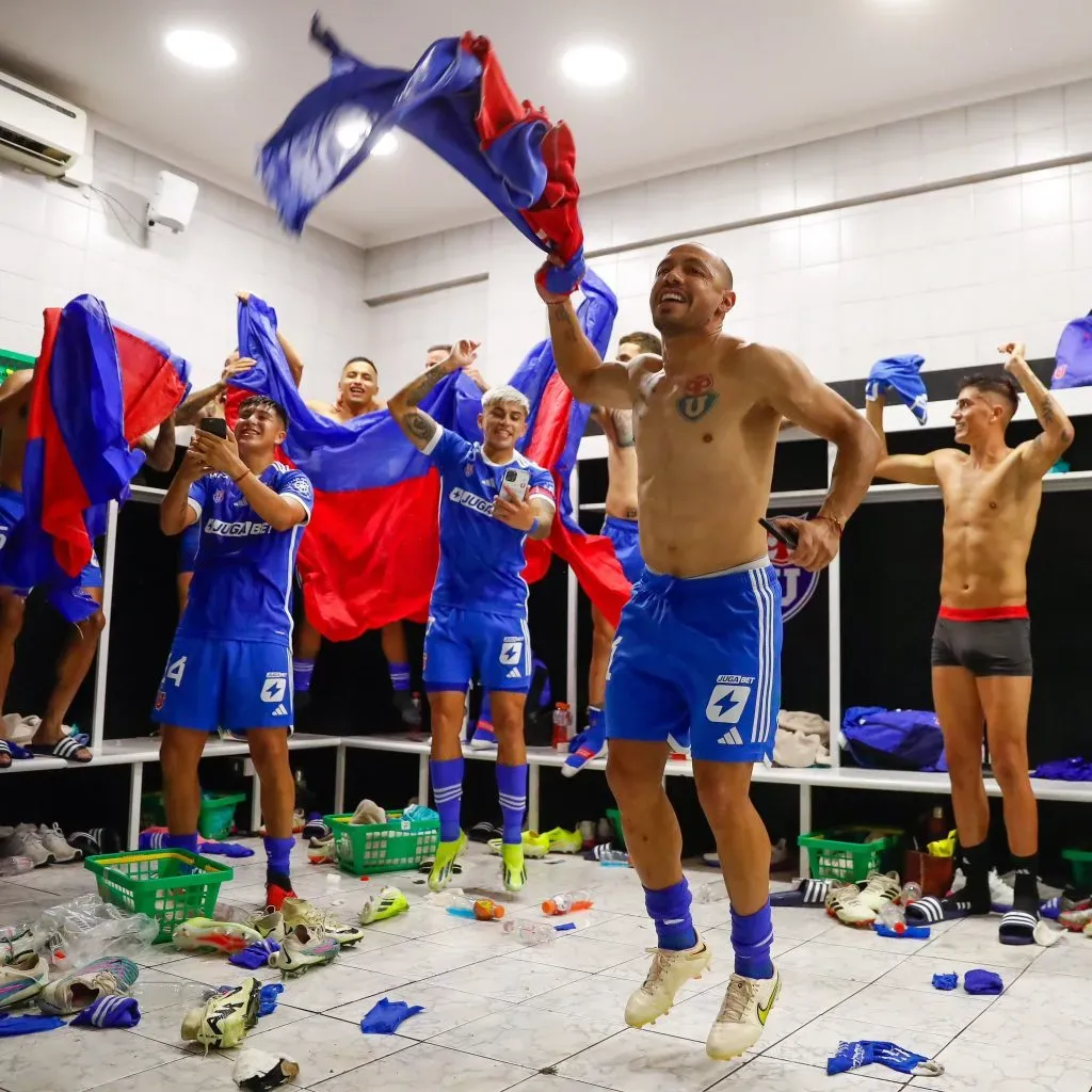 La celebración azul en el Monumental. Foto: U. de Chile.