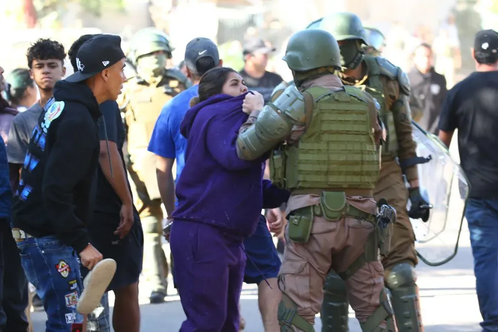 El alcalde de La Florida, Rodolfo Carter, encabeza operativo de control de seguridad, fiscalización y notificaciones en la “Toma Dignidad”.