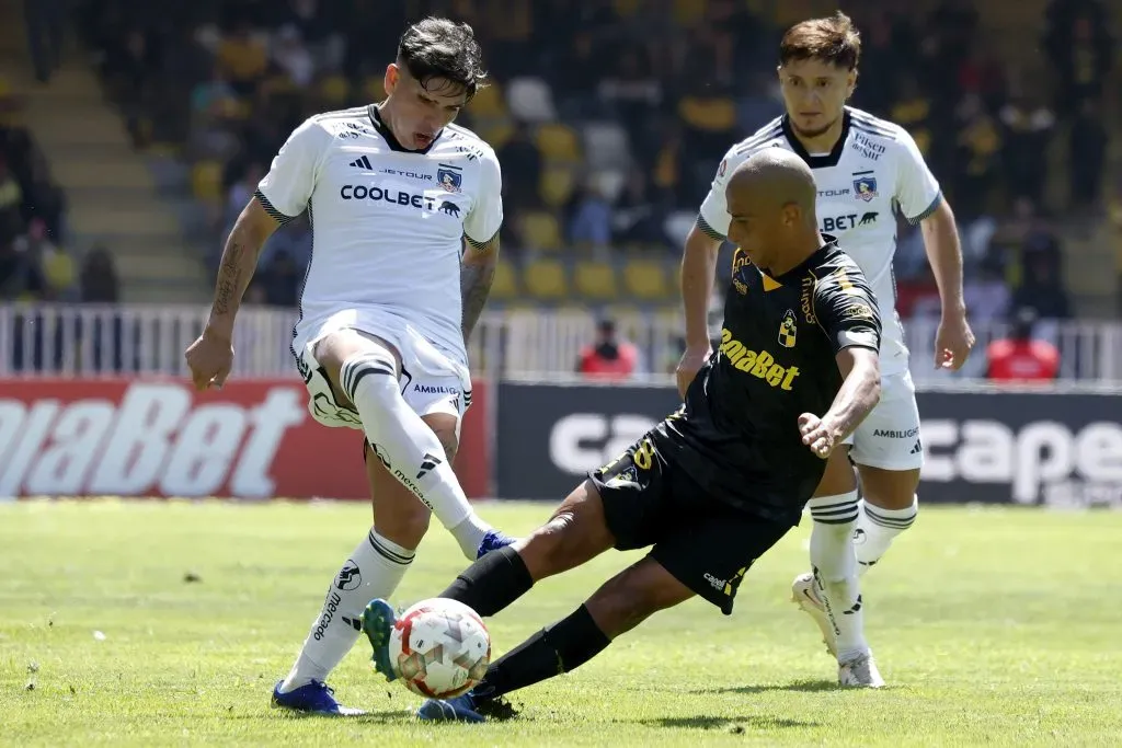 Carlos Palacios jugó prácticamente todo el encuentro ante Coquimbo Unido. (Andrés Piña/Photosport).