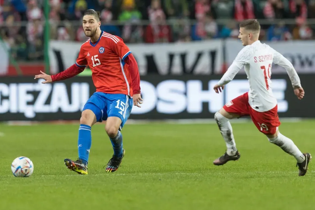 Francisco Sierralta en la Roja