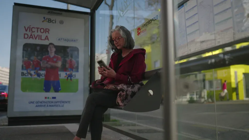 Víctor Dávila en las calles de Marsella. (Foto: cedida).