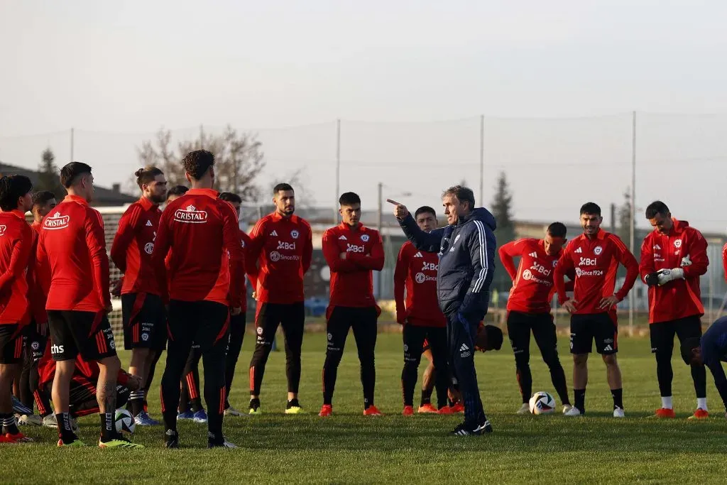 Gareca lidera los trabajos de la Roja. Foto: Carlos Parra / Comunicaciones FFCh