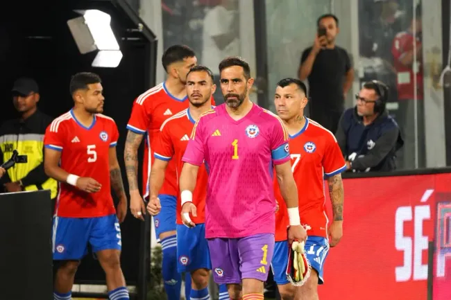 Claudio Bravo volverá a la selección chilena tras prácticamente ser borrado por Eduardo Berizzo. | Foto: Guillermo Salazar.