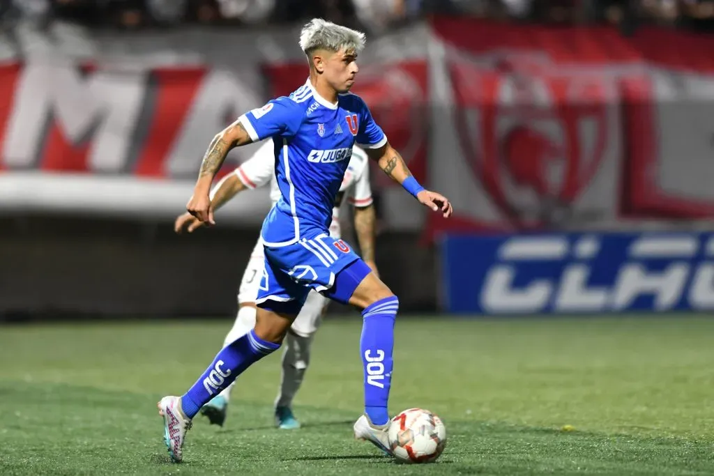 Maxi Guerrero ante Deportes Copiapó. (Alejandro Pizarro Ubilla/Photosport).