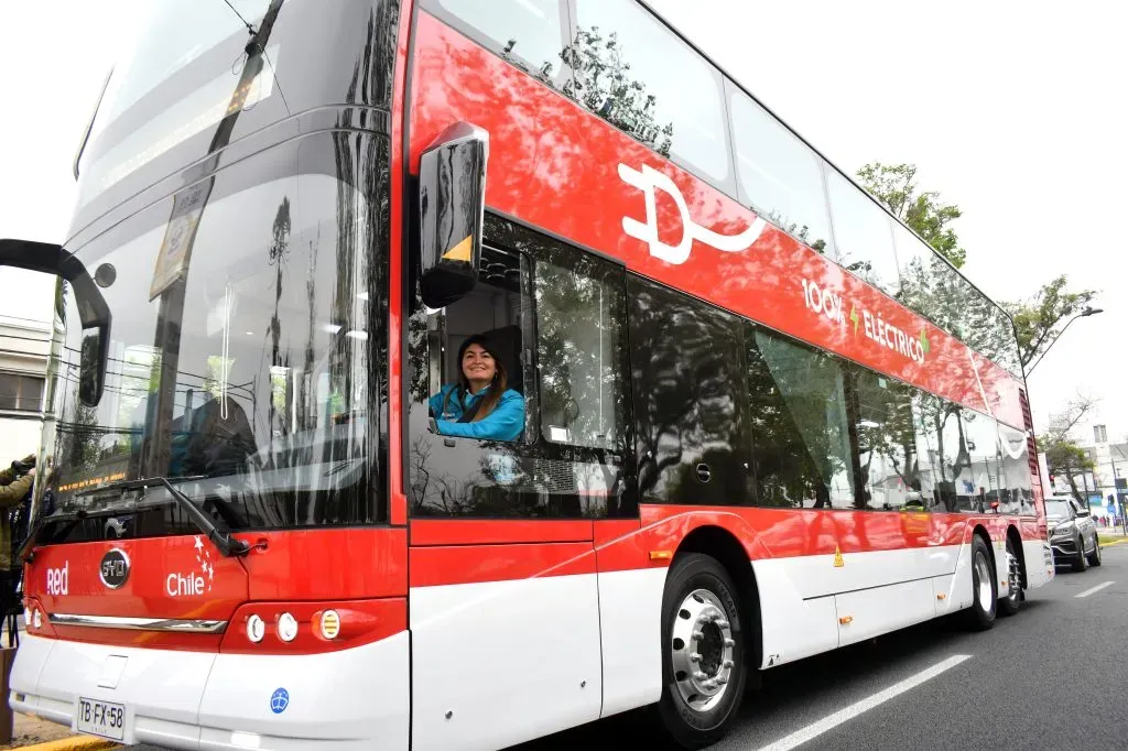 Buses Red de dos pisos /Aton Chile