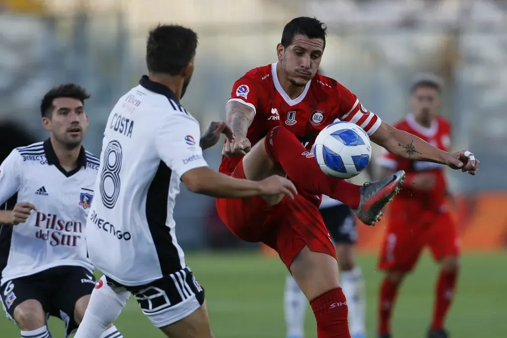 Castellani jugando por La Calera ante Colo Colo. Marcelo Hernandez/Photosport