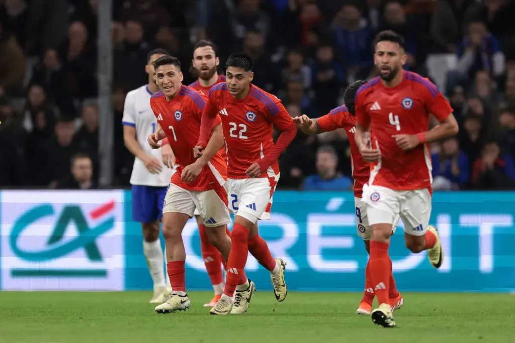 Osorio viene de marcar su primer gol con la selección chilena adulta: descuento ante la Francia subcampeona del mundo.