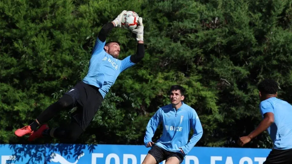 Sebastián Pérez será el arquero titular. Foto: Cruzados