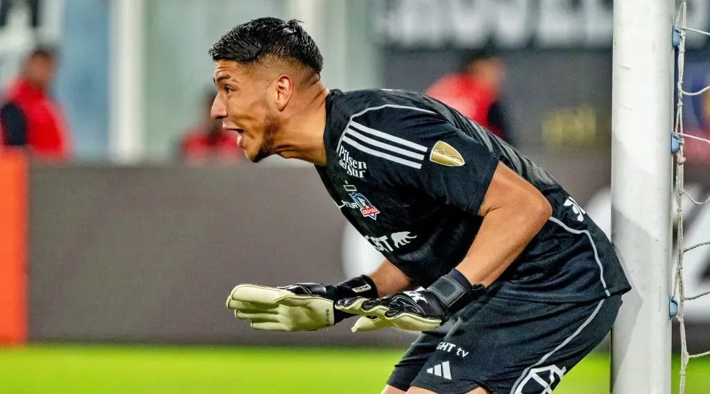 Brayan Cortés será el único de los titulares en la formación de Colo Colo esta tarde. Foto: Guille Salazar, RedGol.