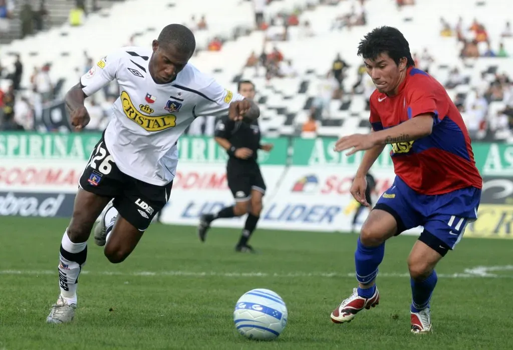 Gary Medel enfrentó en cuatro oportunidades a Colo Colo en sus años jugando en Universidad Católica. | Foto: Photosport.