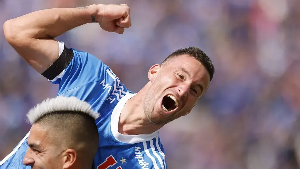 Luciano Pons marcó su primer gol y alejó a la U en la cima de la tabla de posiciones. Foto: Photosport.
