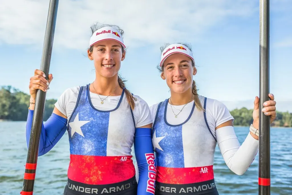 Las deportistas de Red Bull, Antonia y Melita Abraham, se preparan para los Juegos Olímpicos con la Copa del Mundo de Remo en Europa. Foto: Red Bull Content Pool.