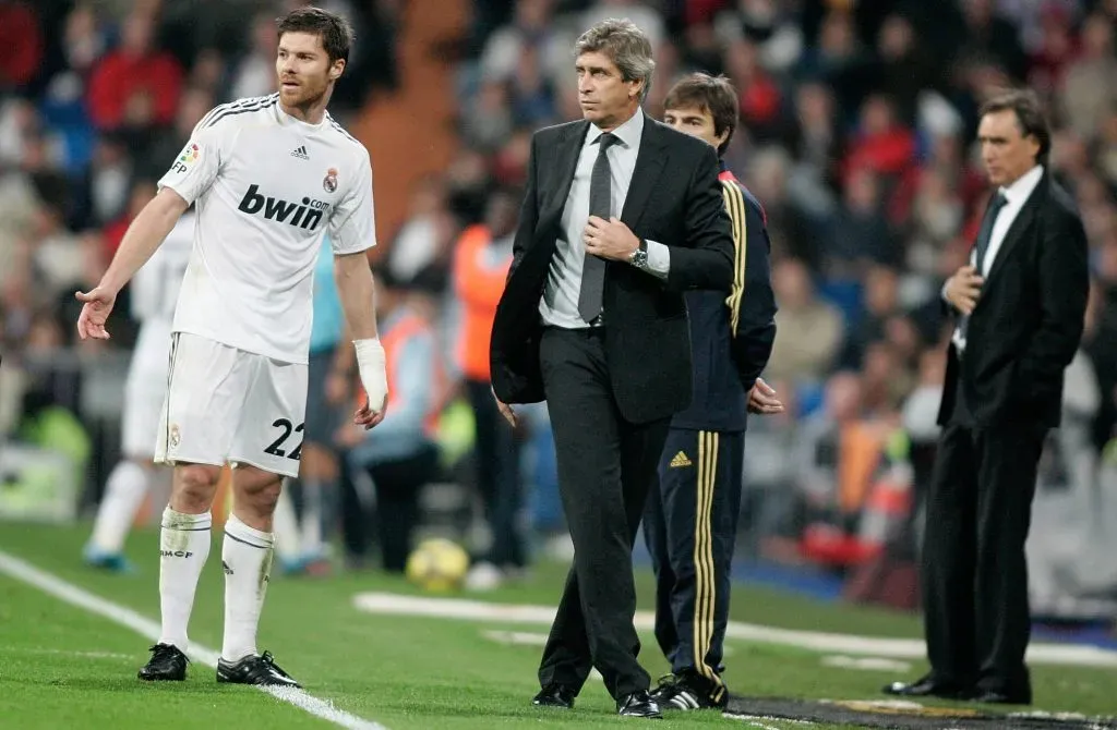 Manuel Pellegrini destacó lo hecho por Xabi Alonso, al que dirigió en el Real Madrid años atrás. Foto: IMAGO.