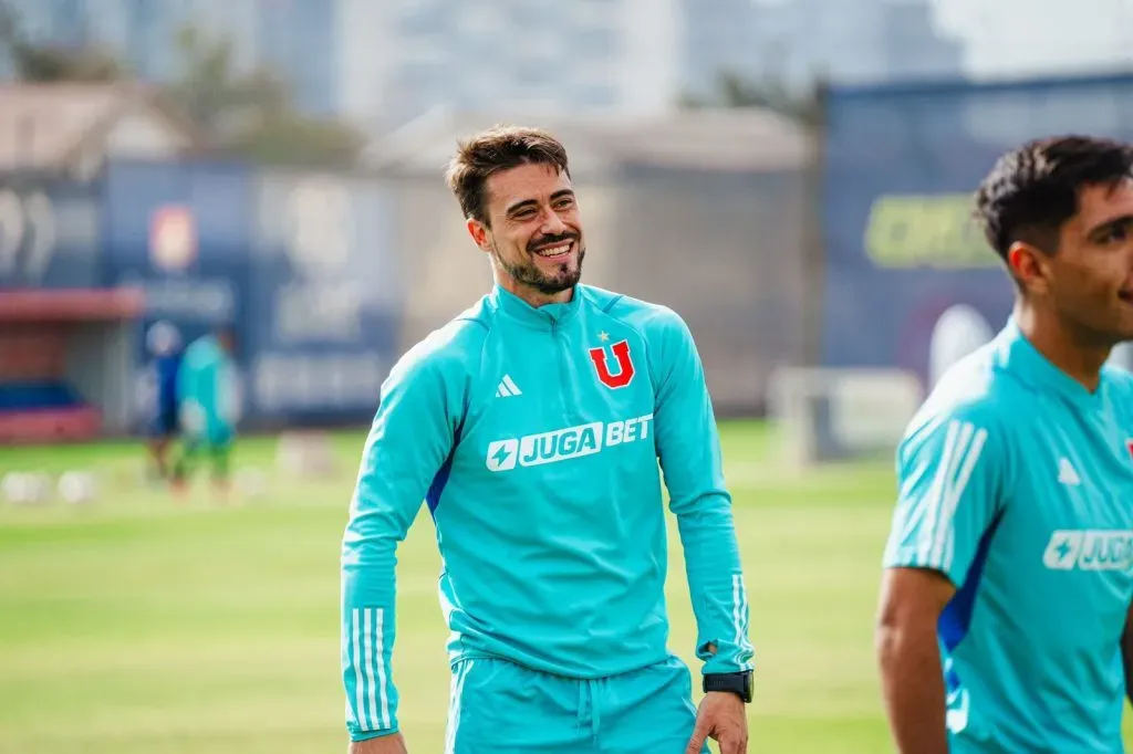 Juan Pablo Gómez sonríe con su regreso. Foto: Emisora Bullanguera.