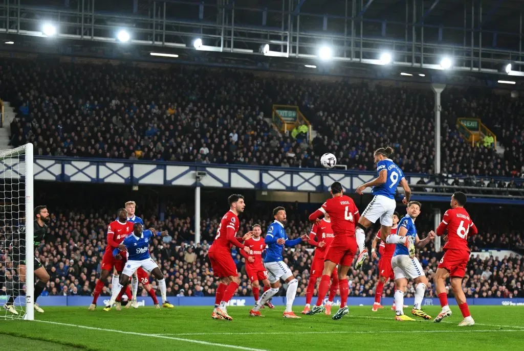 Everton deja grogui al Liverpool: fea derrota en plena lucha por el título de la Premier League.