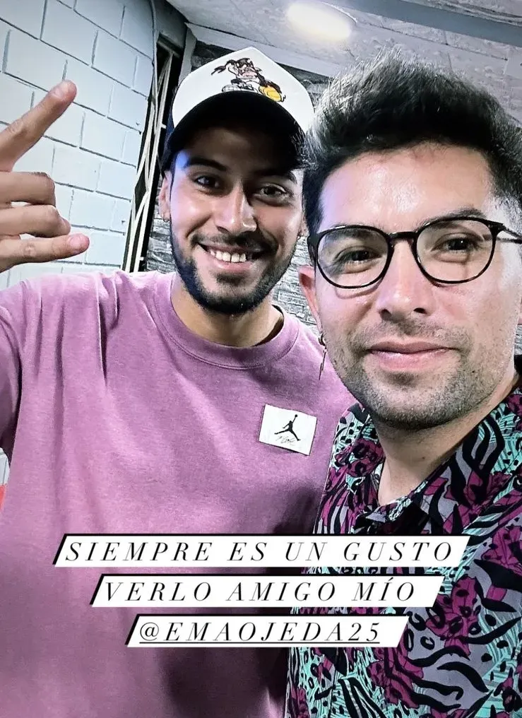 Emmanuel Ojeda acompañado de Patricio Alvarado. Foto: @hs_tatuajes.