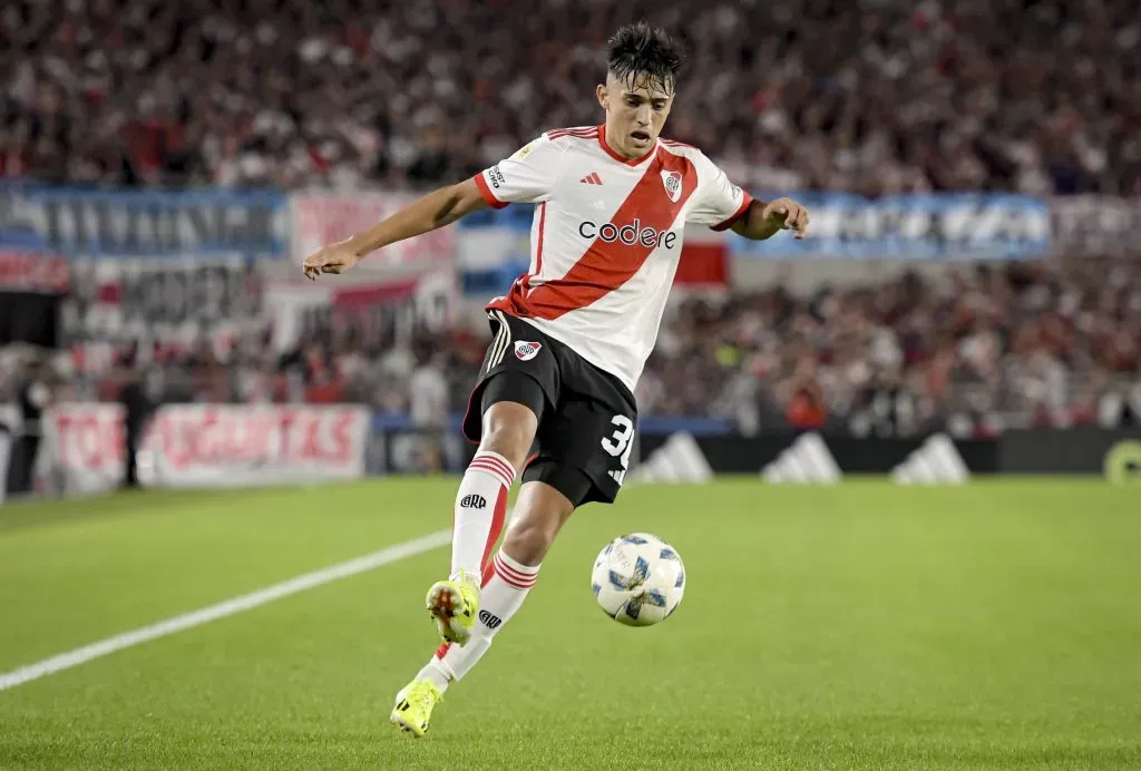 el Pibe Solari en River: Olé reitera que el Pibe es el llamado a dejar los millones en Núñez.