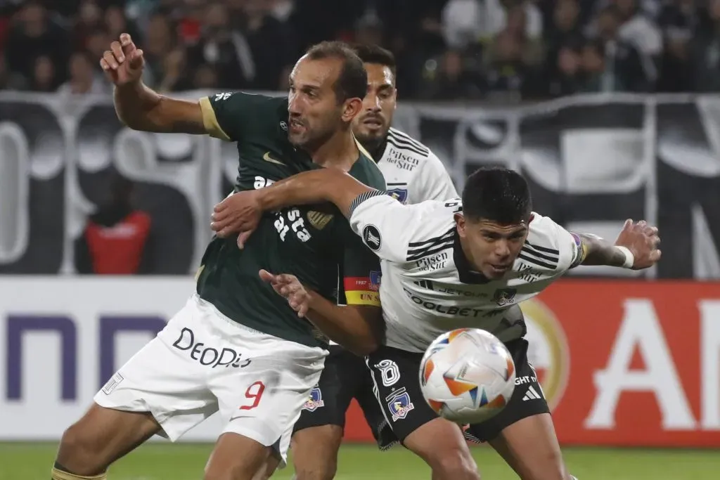 Esteban Pavez espera que Alianza Lima no se resguarde tanto recibiendo a Colo Colo. | Foto: Photosport.