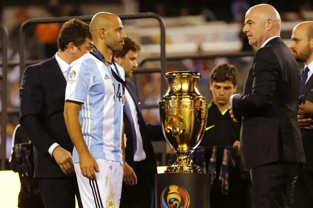 Javier Mascherano perdió dos finales de Copa América ante la selección chilena de manera consecutiva. | Foto: Photosport.
