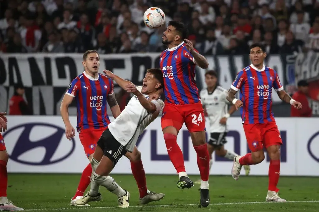Colo Colo y Cerro jugarán su paso a los octavos de final