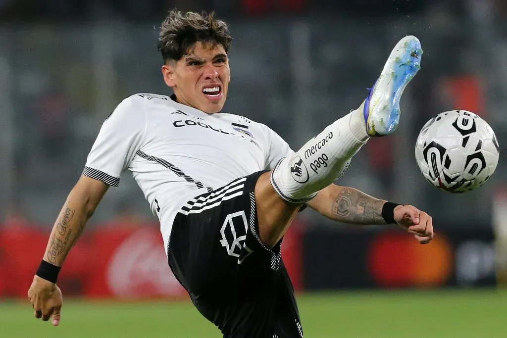 Palacios no se mueve de Colo Colo.