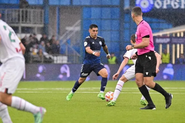 Thompson jugó 12 partidos en el Orenburg, anotando dos goles y entregando una asistencia. | Foto: @jordhyth_42.