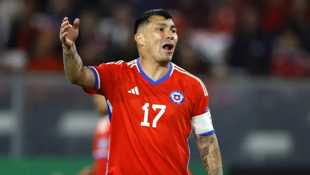 Medel fuera de la Roja.