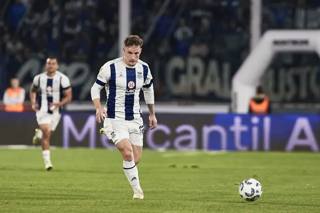Bruno Barticciotto en acción ante Atlético Tucumán. (Foto: Talleres).