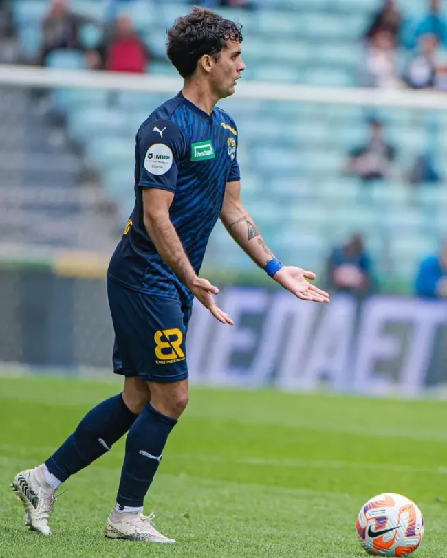 Ignacio Saavedra fue clave en el PFC Sochi de Rusia. (Foto: Instagram).