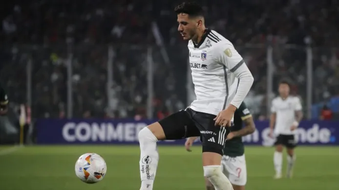 Gonzalo Castellani será titular en la formación de Colo Colo para la “final” con Cerro Porteño. Foto: Photosport.