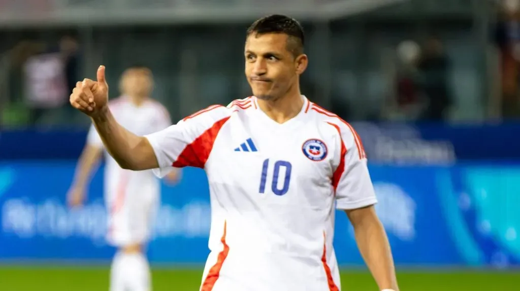 Alexis vive horas claves para definir su nuevo club