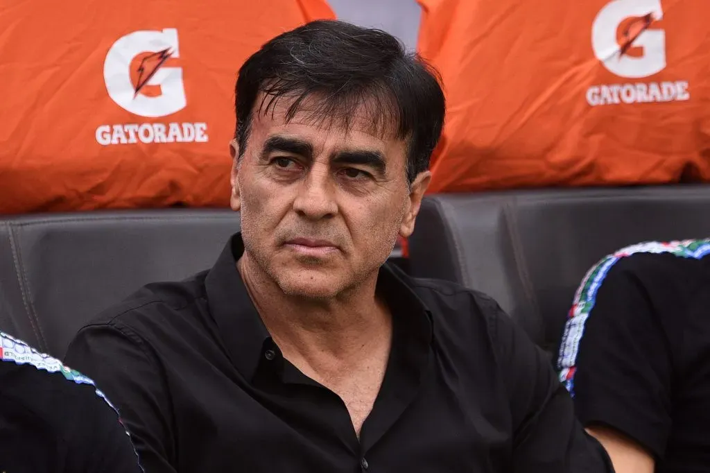 “Gustavo Quinteros se portó impecable conmigo”, dijo Ricardo Centurión en su reaparición | Getty Images