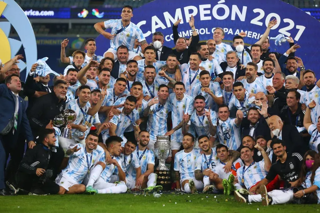 La selección de Argentina celebrando el título de la Copa América 2021. (Photo by Buda Mendes/Getty Images)