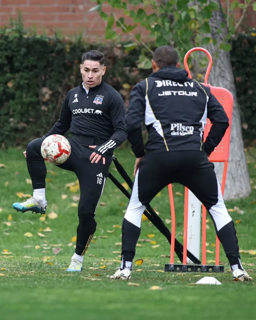 Colo Colo volvió a los entrenamientos este martes pensando en la tremenda segunda rueda que se les viene. Foto: Photosport.