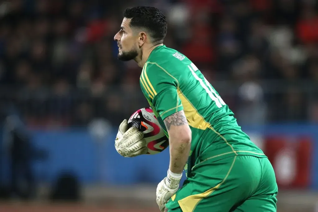 Gabriel Arias jugó todo el segundo tiempo en Chile ante Paraguay. Foto: Jonnathan Oyarzun/Photosport