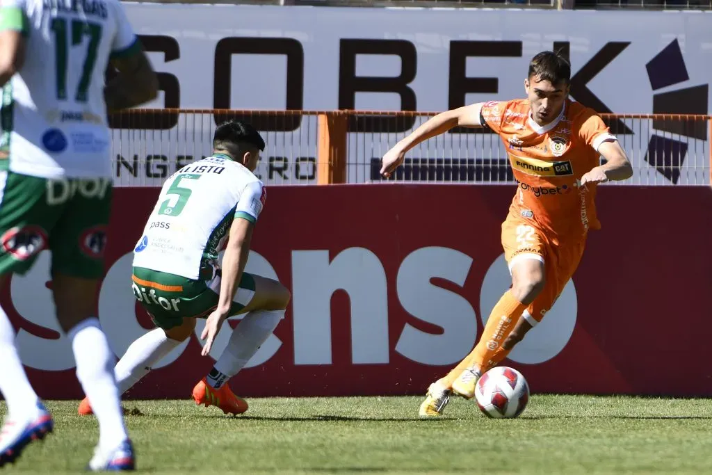 Bryan Ogaz tendrá una nueva oportunidad en Cobreloa. (Pedro Tapia/Photosport).