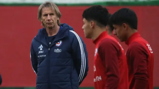 Ricardo Gareca dará este mismo viernes el equipo titular para el debut en la Copa América 2024. | Foto: ANFP.
