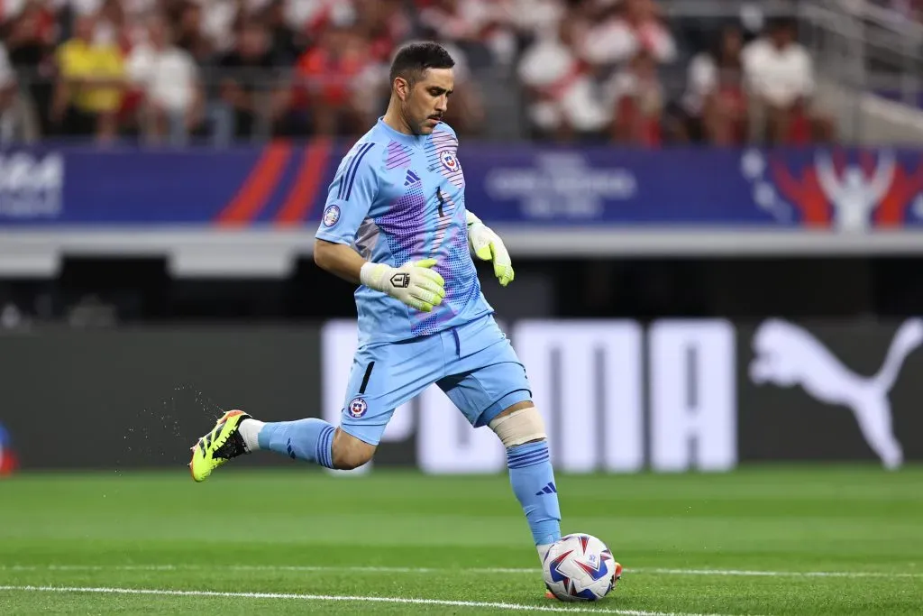 Claudio Bravo podría seguir con su carrera en la MLS tras jugar la Copa América 2024 con la Roja. | Foto: Photosport.