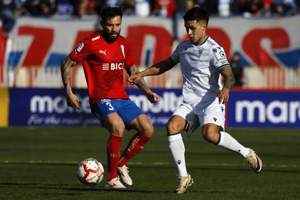 Santiago Wanderers le robó en la agonía la clasificación en Copa Chile a Universidad Católica. Foto: Photosport.