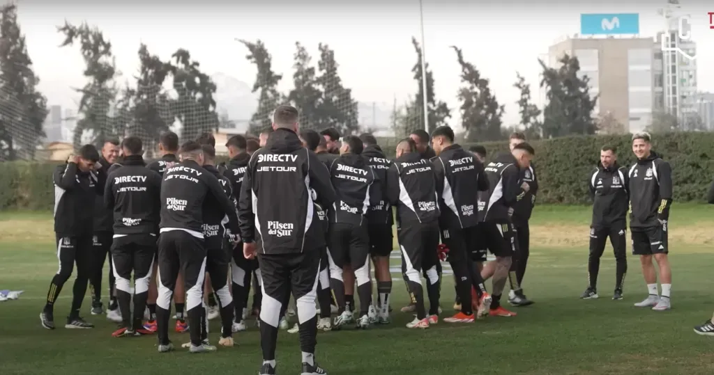 La camotera para Javier Correa. (Captura Colo Colo TV).