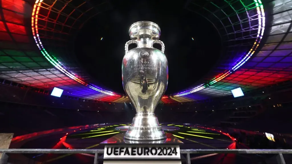 La Eurocopa espera para conocer a su nuevo dueño. Foto: IMAGO.