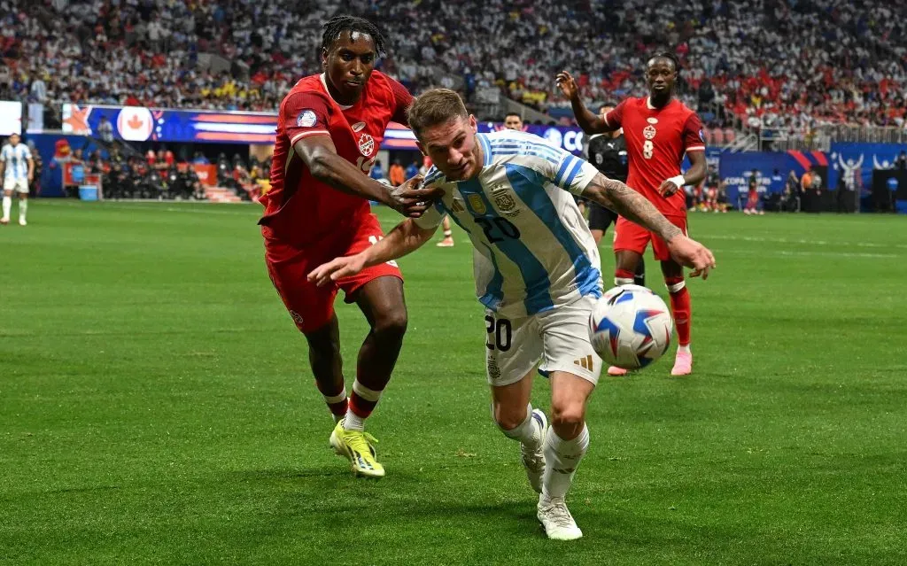 Argentina y Canadá se enfrentaron en la fase de grupos de Copa América. Ahora lo harán en semifinales. Foto: Getty Images.