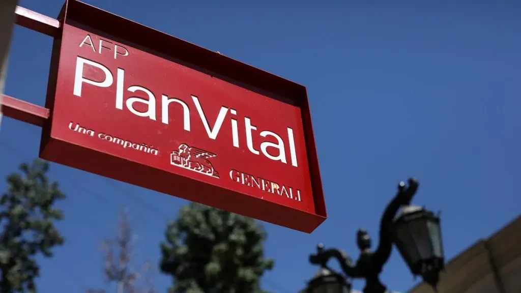 Letrero de la AFP Plan Vital.