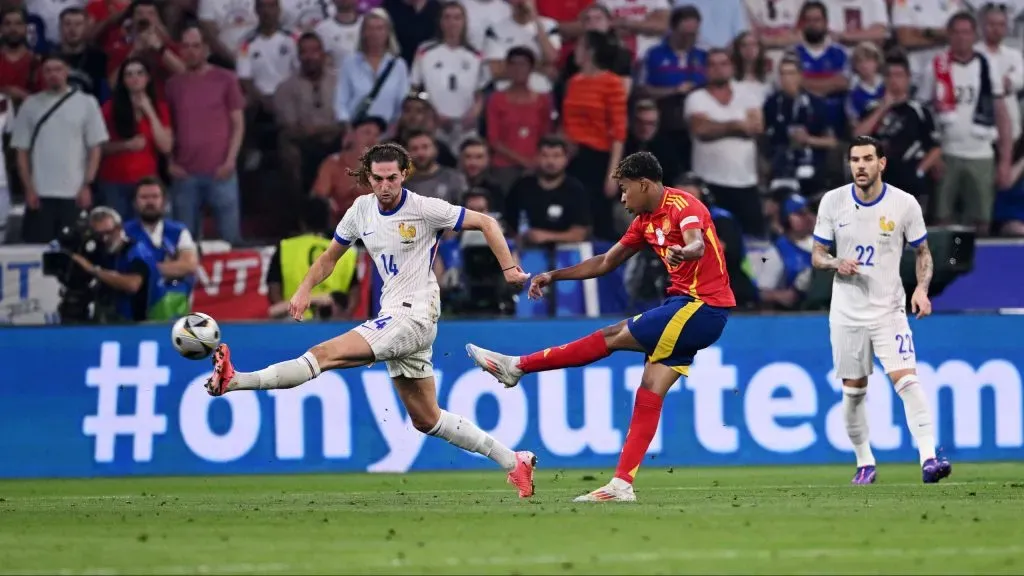Lamine Yamal anotó el golazo de la jornada ante Francia