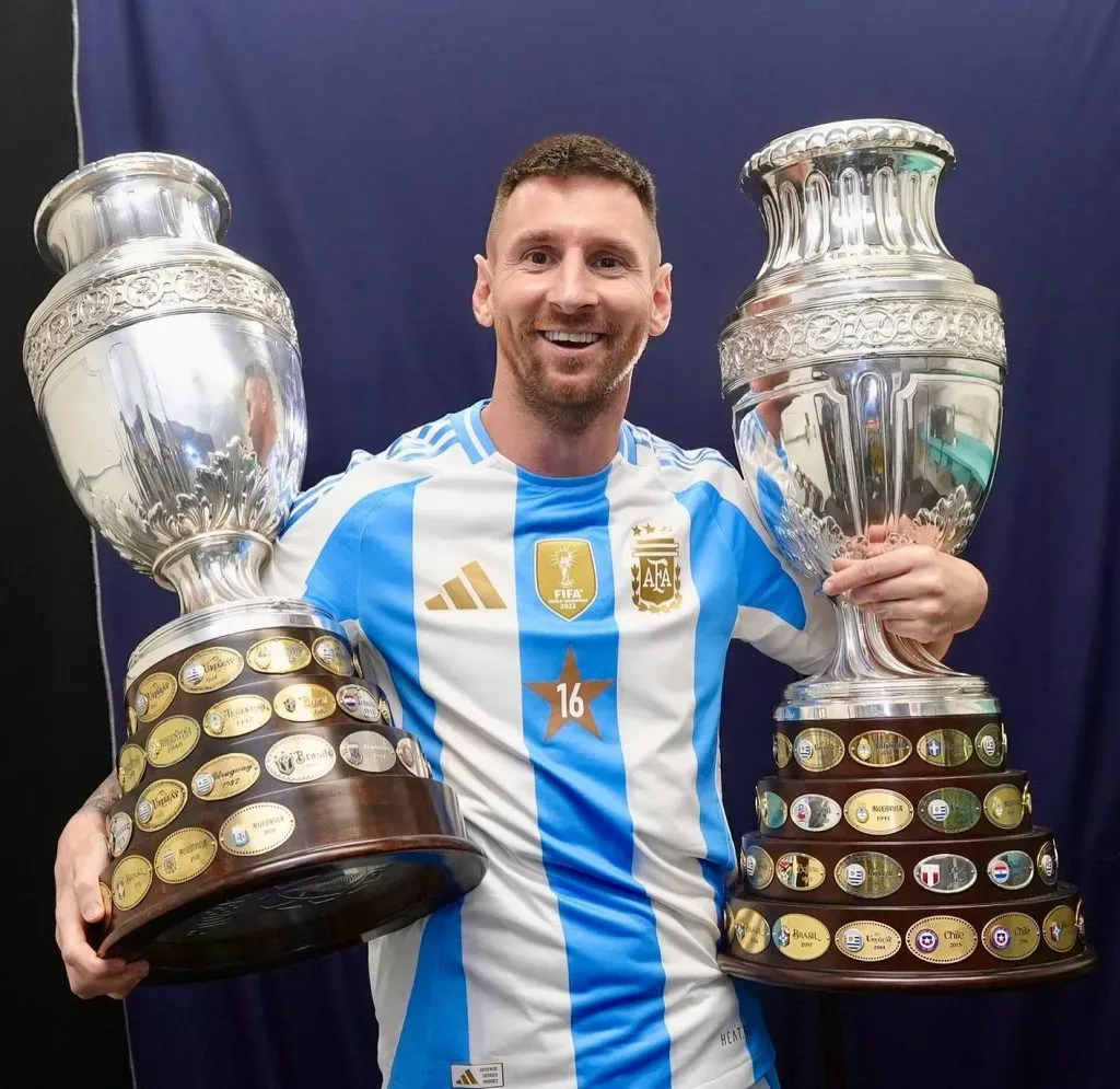 Las dos finales perdidas con Chile aparecieron en el festejo de Lionel Messi. Foto: Instagram.
