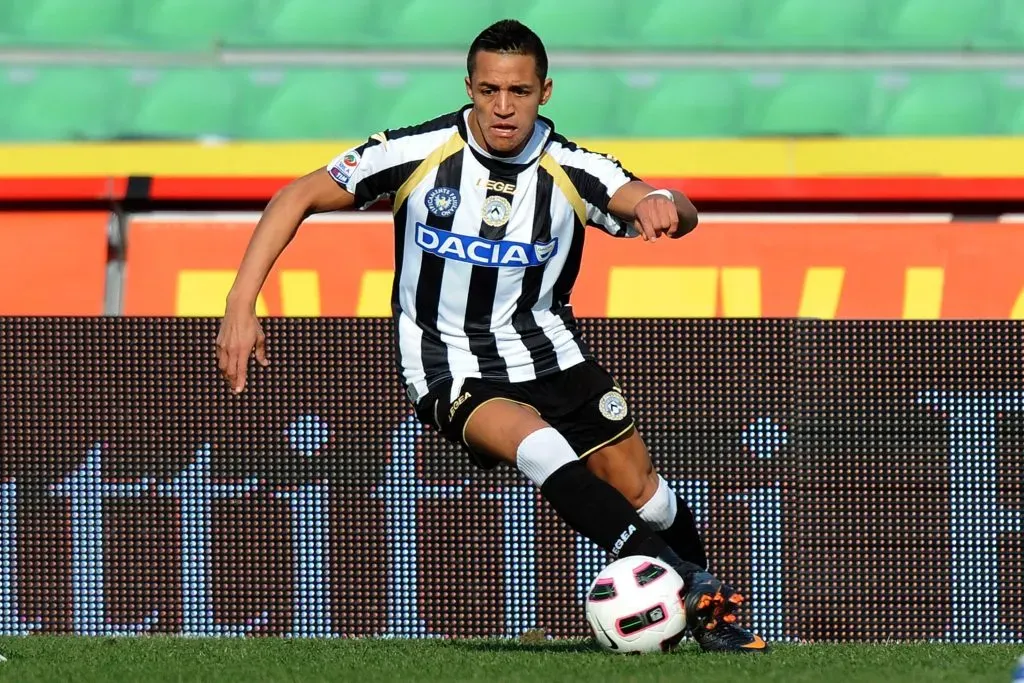 Alexis Sánchez le dejó el visto al Udinese por ahora. Foto: IMAGO.